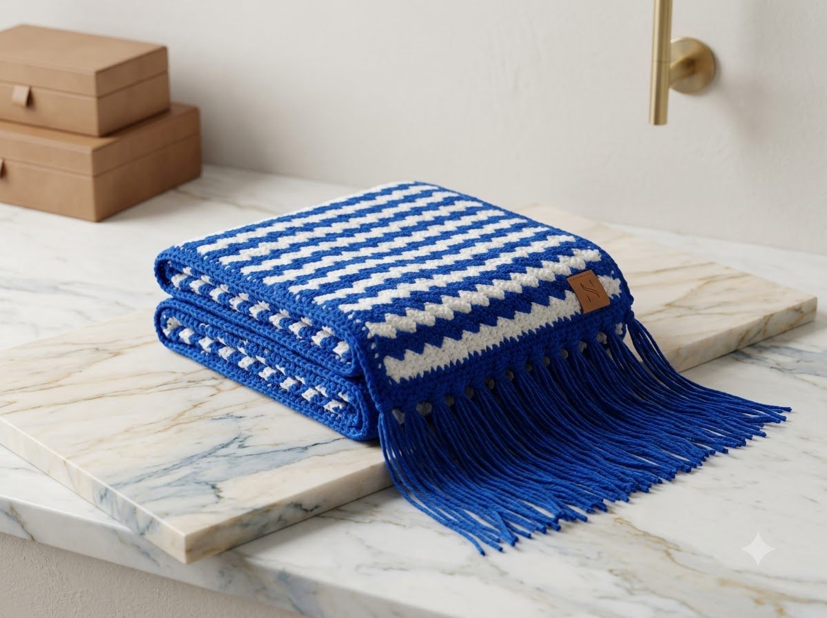 Handmade Woolen Crochet Muffler – Blue And White